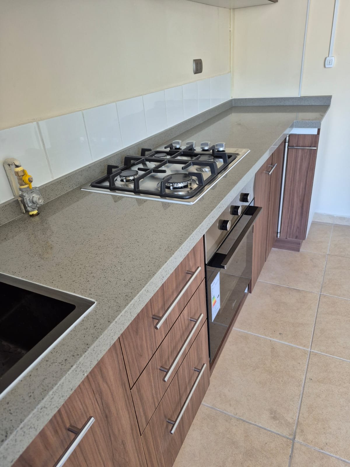 Departamento de 3 dormitorios y 2 baños en arriendo · Los Ángeles - 6